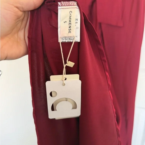NWT Commense Burgundy Maroon Halter Maxi Gown Satin Open Back Small - Picture 5 of 5
